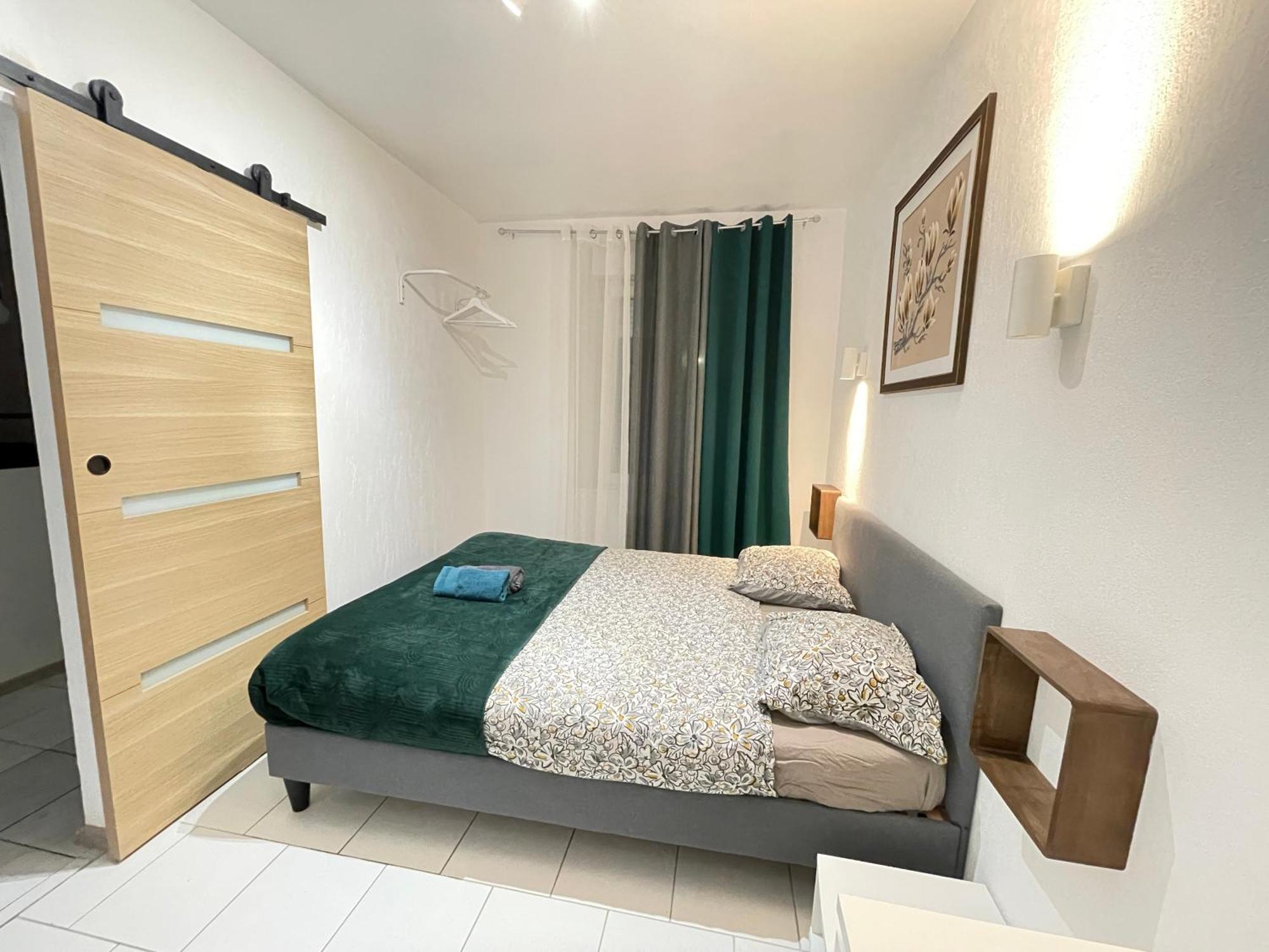 Mega Cool Flat France Suisse Apartment แซ็ง-ลุยส์ ภายนอก รูปภาพ